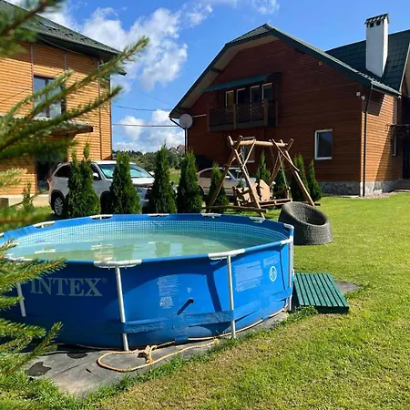 Вілла Корона *